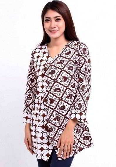 Model Baju Batik Atasan untuk Wanita Lengan Panjang